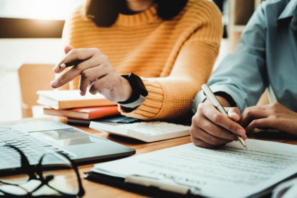Why You Need a Divorce Lawyer